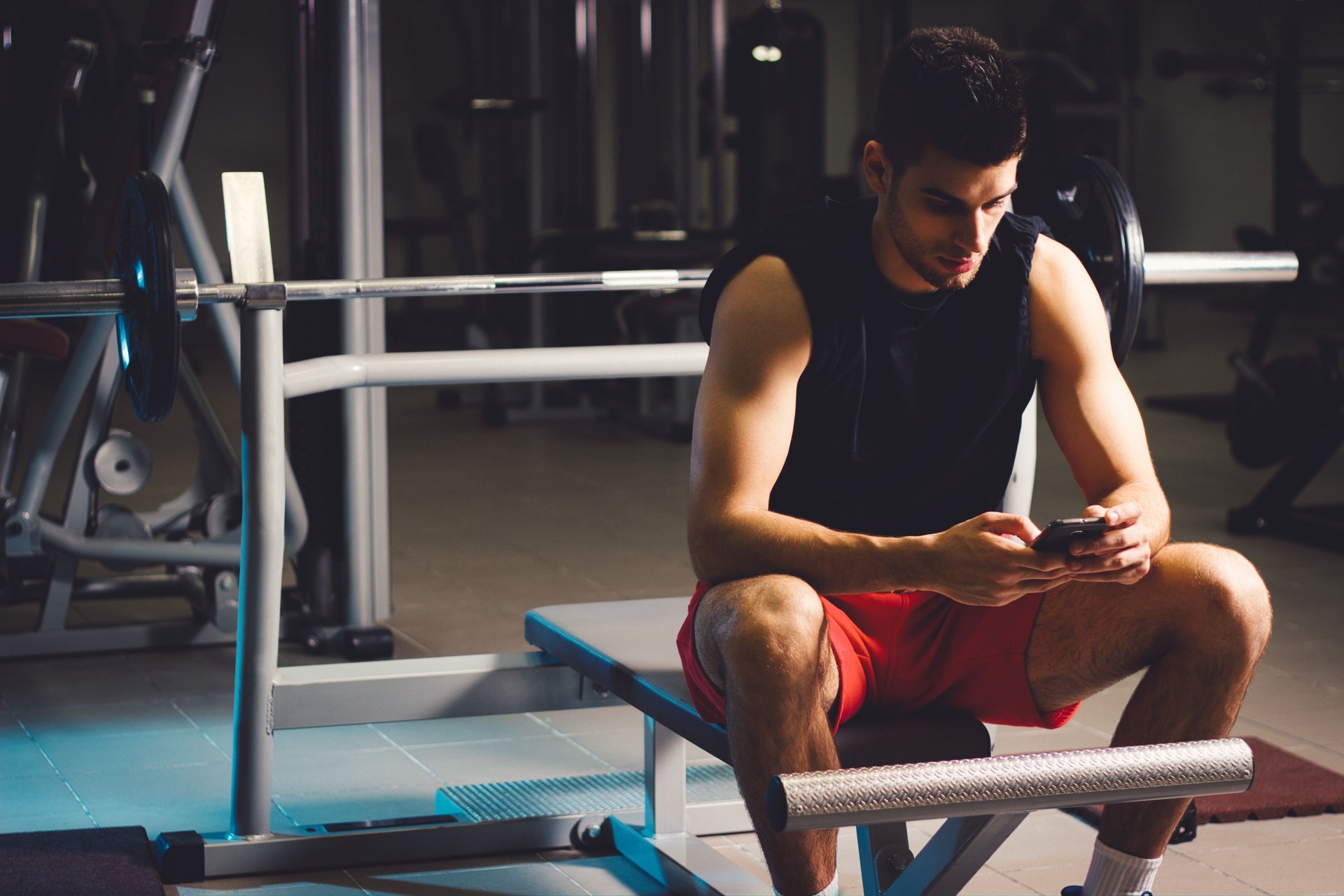 Online fitness instructor